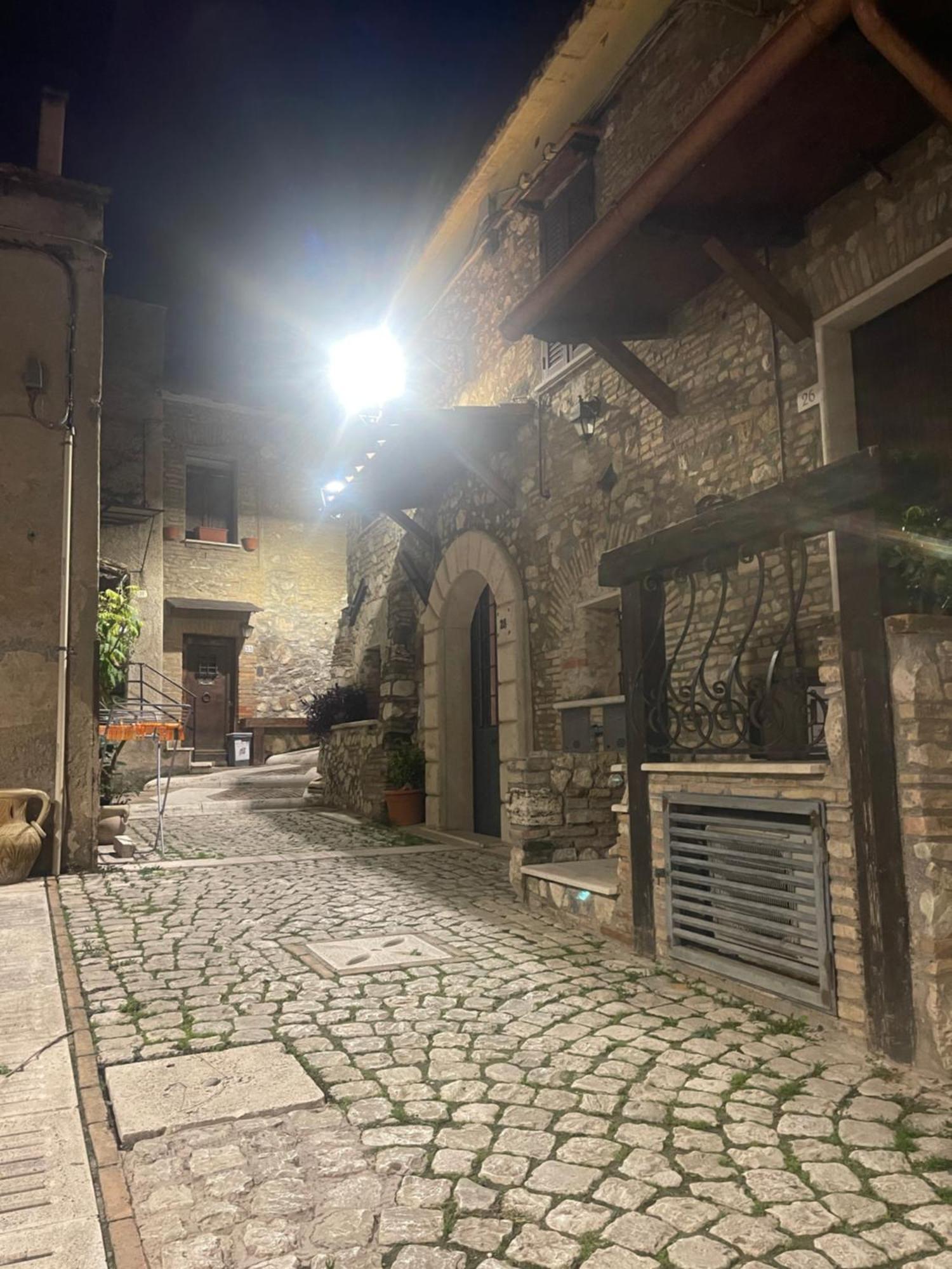 Il Borghetto Leilighet Mentana Eksteriør bilde